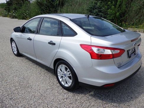 Used 2014 Ford Focus S FWD image 3