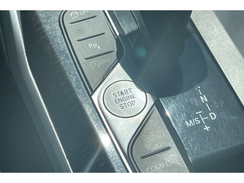 Used 2020 BMW 330i Sedan RWD image 32