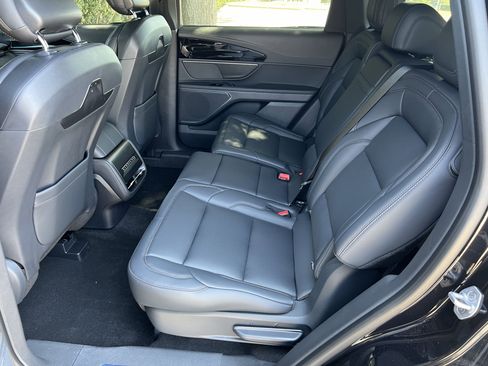 New 2025 Lincoln Nautilus Premier w/ Jet Appearance Package image 27