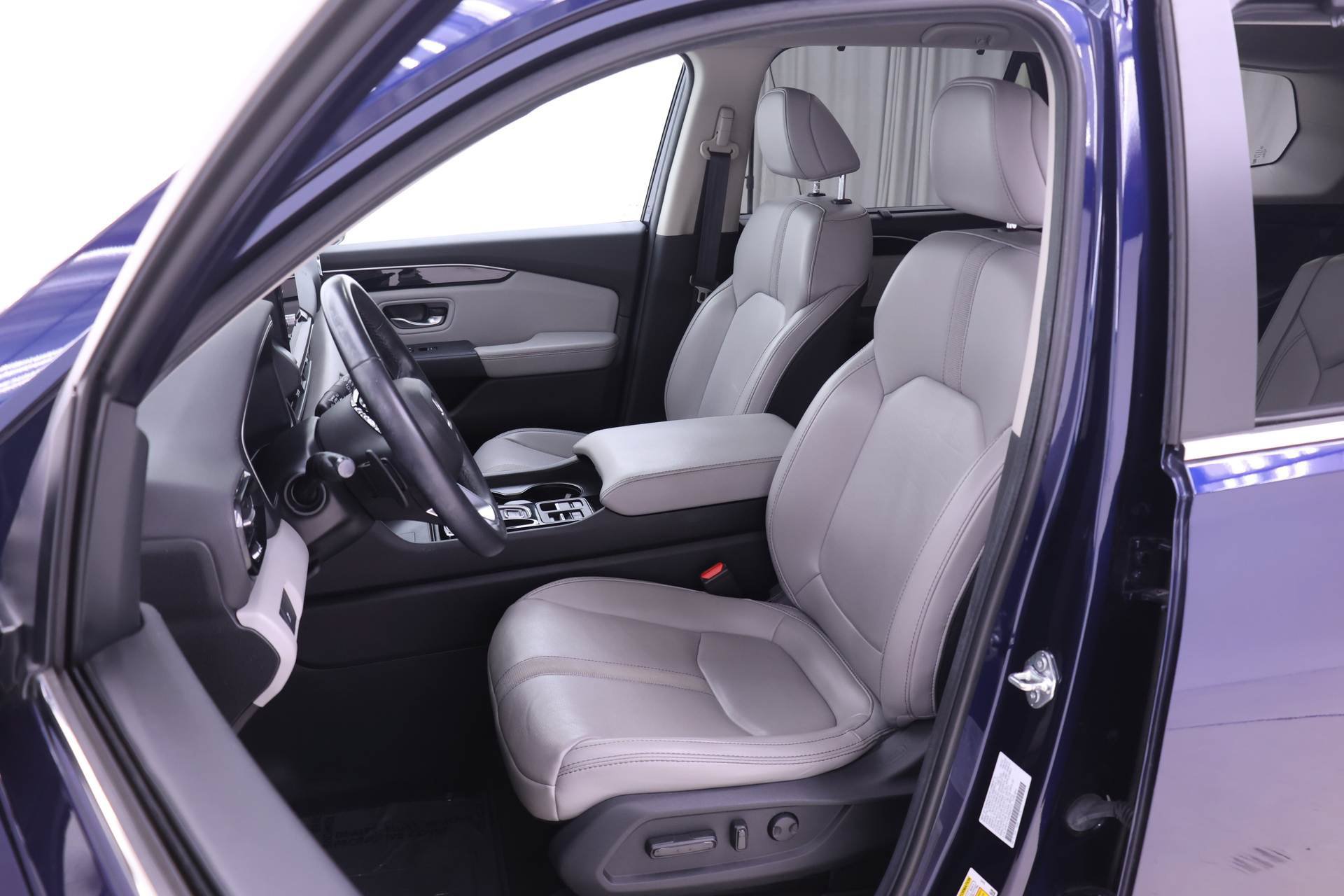 Certified 2024 Honda Pilot EX-L image 4