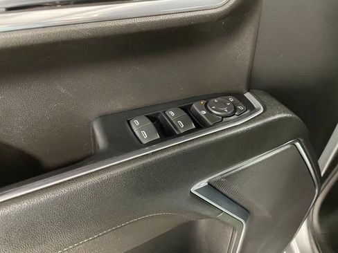 Used 2024 GMC Sierra 1500 Elevation w/ X31 Off-Road Package AWD/4WD image 19