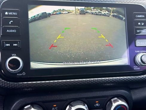Used 2023 Nissan Kicks SV FWD image 13