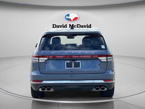 New 2025 Lincoln Aviator Reserve w/ Illumination Package RWD image 6