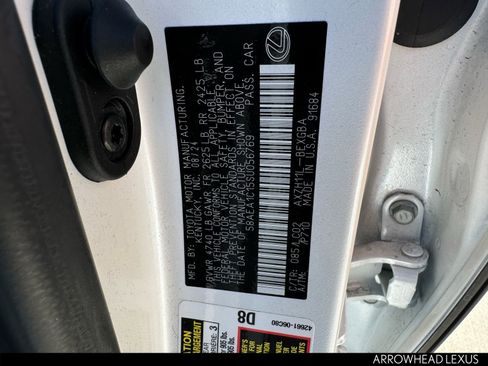 Used 2025 Lexus ES 300h w/ Luxury Package image 33