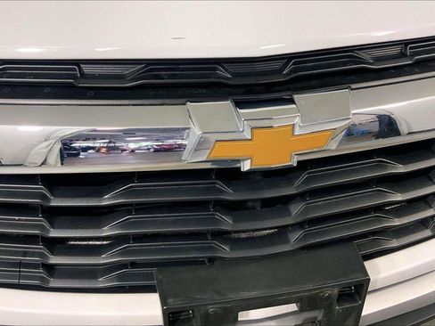Used 2025 Chevrolet TrailBlazer LT AWD/4WD image 28