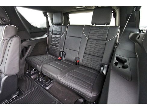 New 2026 Cadillac Escalade V image 13