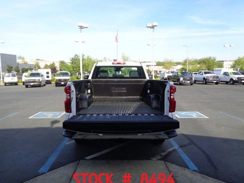 Used 2025 Chevrolet Silverado 1500 W/T image 5