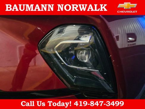 Used 2023 Chevrolet Blazer Premier AWD/4WD image 9