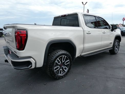 Used 2026 GMC Sierra 1500 AT4 w/ AT4 Premium Package AWD/4WD image 5