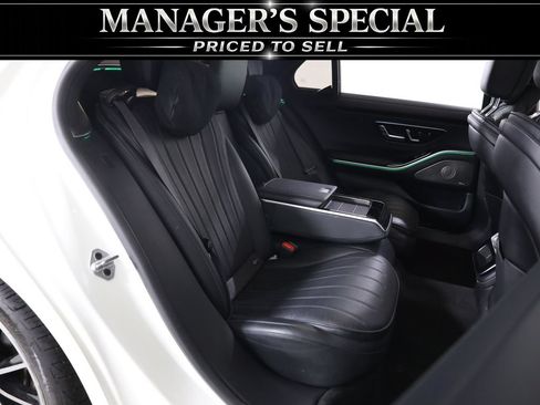 Used 2022 Mercedes-Benz S 500 4MATIC w/ AMG Line Package image 51