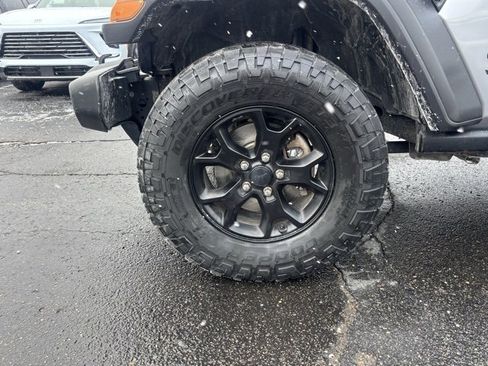 Used 2020 Jeep Wrangler Unlimited Sport image 10