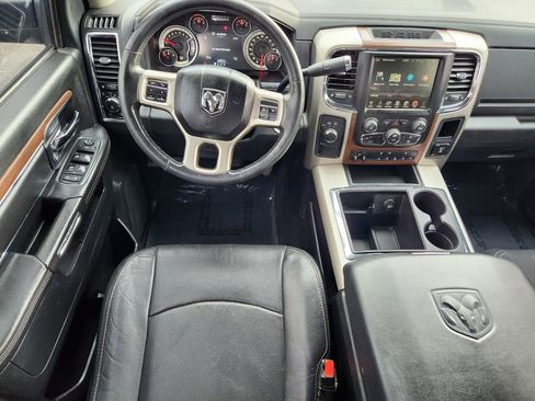 Used 2015 RAM 2500 Laramie w/ Convenience Group image 12