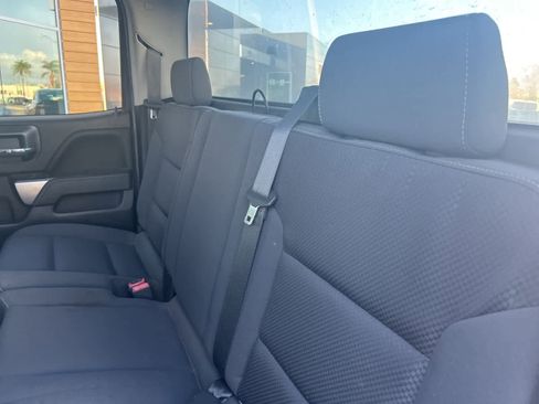Used 2019 Chevrolet Silverado 1500 LT image 18