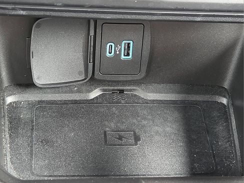 Used 2023 Ford Bronco Outer Banks AWD/4WD image 19