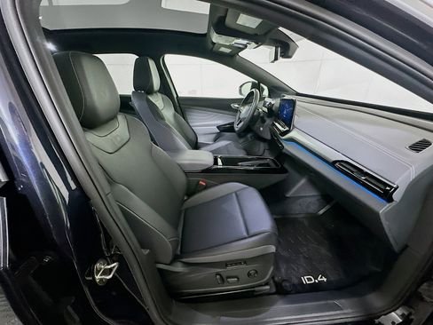 Used 2023 Volkswagen ID.4 Pro S Plus image 33