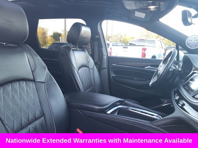 Used 2022 Buick Enclave Avenir AWD/4WD image 32