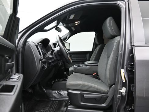 Used 2023 RAM 5500 Tradesman AWD/4WD image 9
