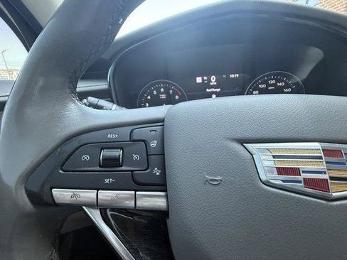 Used 2020 Cadillac XT6 Premium Luxury FWD image 24