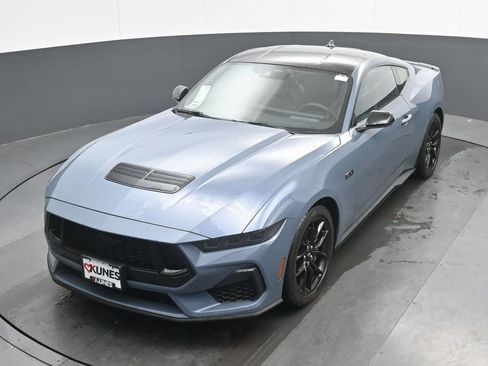 Used 2024 Ford Mustang GT Premium RWD image 36