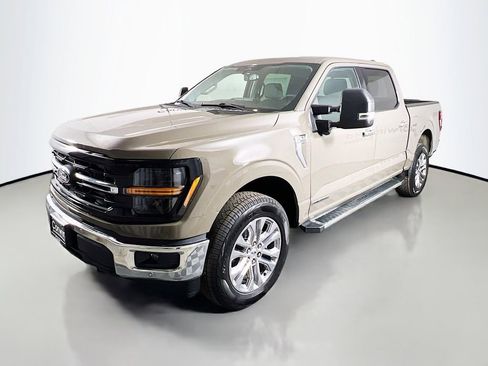 New 2025 Ford F150 XLT w/ Equipment Group 302A MID image 5