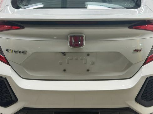 Used 2018 Honda Civic Si image 11