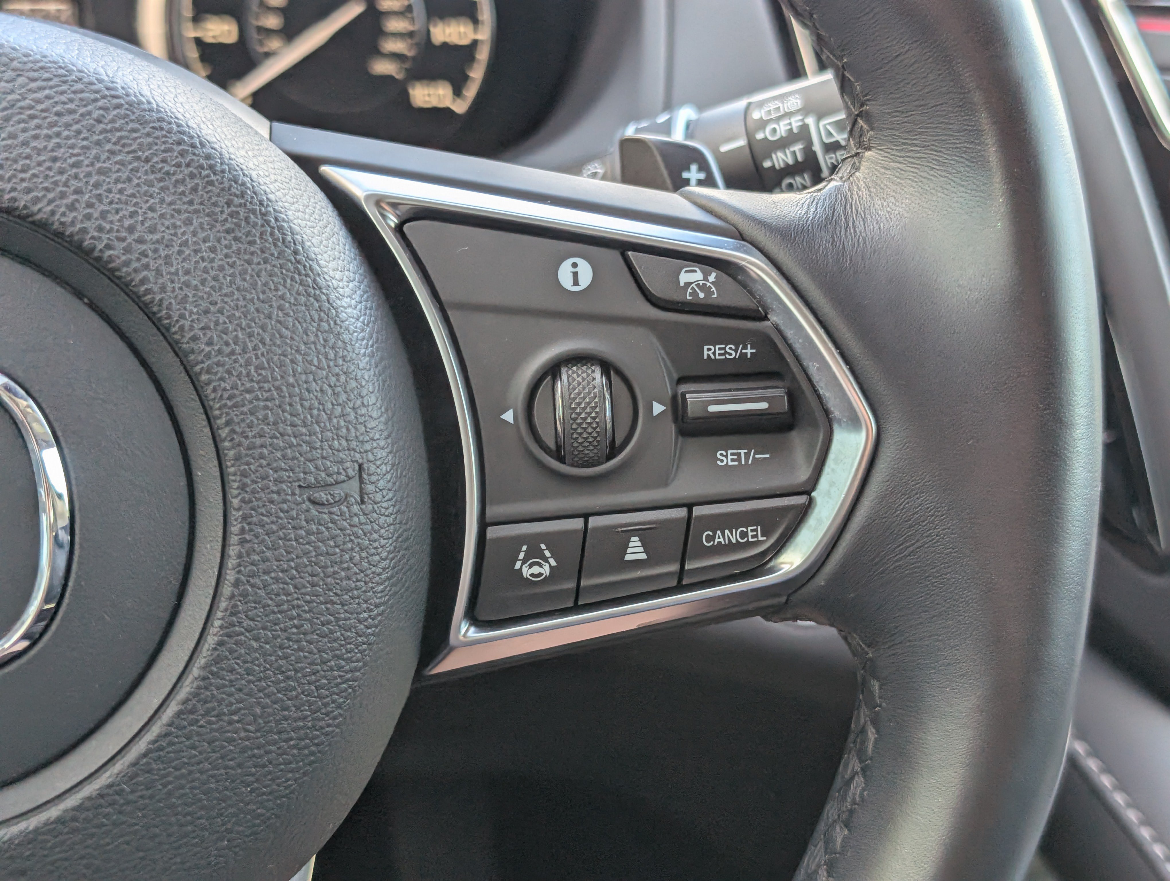Used 2024 Acura RDX w/ Technology Package AWD/4WD image 20