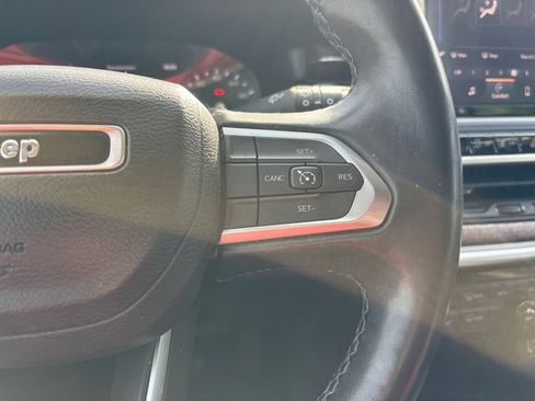 Used 2022 Jeep Compass Latitude w/ Convenience Group AWD/4WD image 18