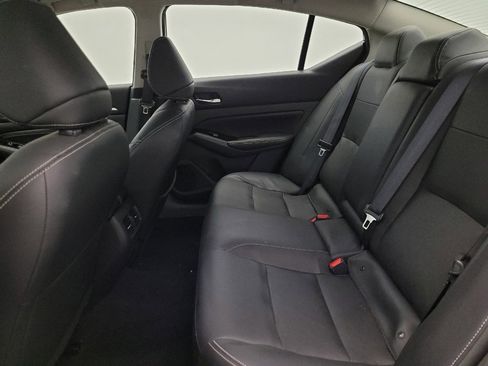 Used 2023 Nissan Altima 2.5 SL AWD/4WD image 18