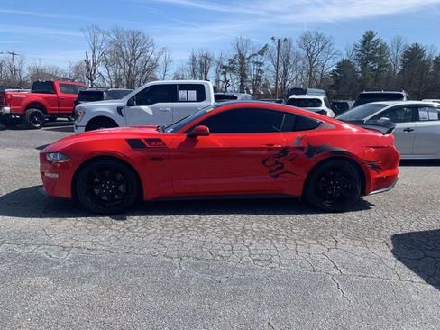 Used 2020 Ford Mustang GT Premium w/ Carbon Sport Interior Package image 5