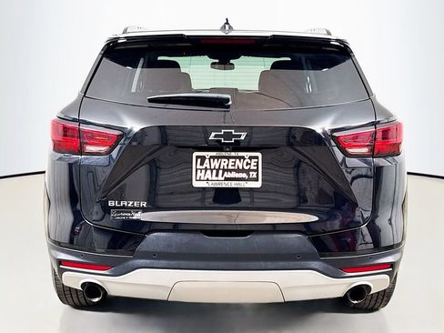 Certified 2024 Chevrolet Blazer LT w/ Convenience Package FWD image 5