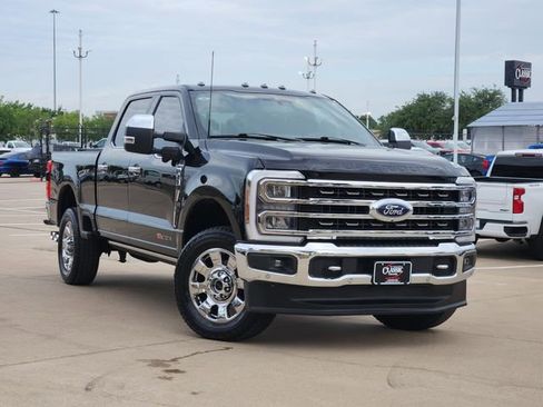 Used 2023 Ford F350 King Ranch w/ Chrome Package AWD/4WD image 2