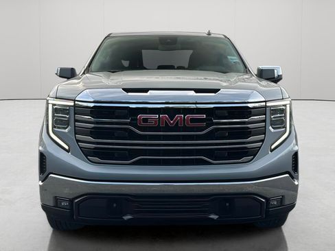 Used 2025 GMC Sierra 1500 SLT image 10