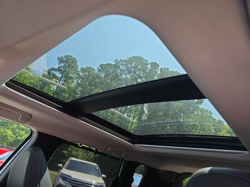 Used 2025 Mitsubishi Outlander SEL image 31