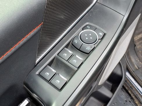 Used 2025 Ford F150 Raptor AWD/4WD image 18