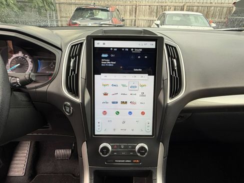 Used 2024 Ford Edge SEL AWD/4WD image 16
