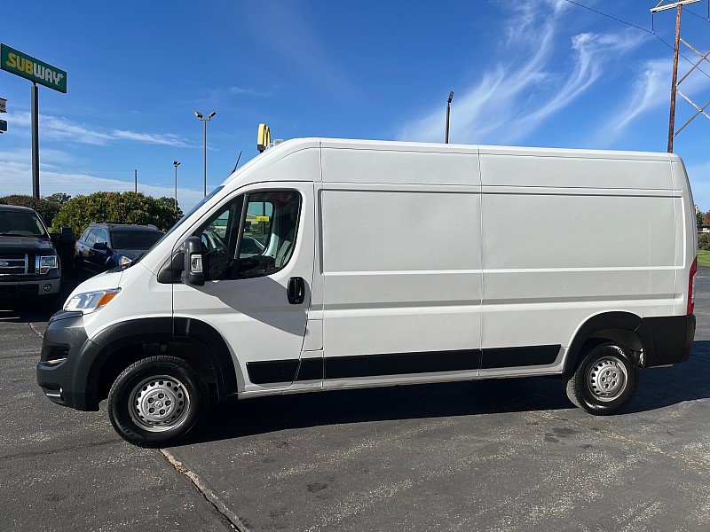 Used 2025 RAM ProMaster 2500 w/ Convenience Group FWD image 5