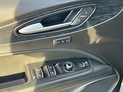 Used 2022 Alfa Romeo Stelvio Sprint image 29