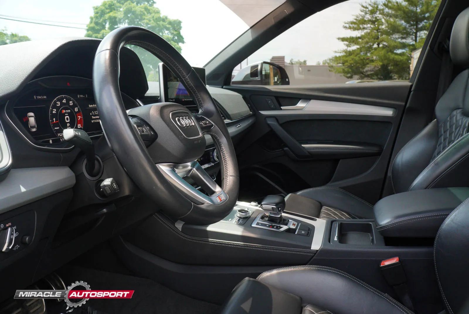 Used 2018 Audi SQ5 Premium Plus w/ Navigation Package AWD/4WD image 21