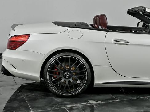 Used 2018 Mercedes-Benz SL 63 AMG image 13