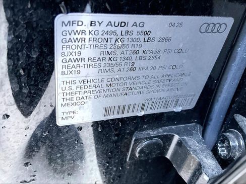 Certified 2025 Audi Q5 Premium w/ Convenience Package image 33