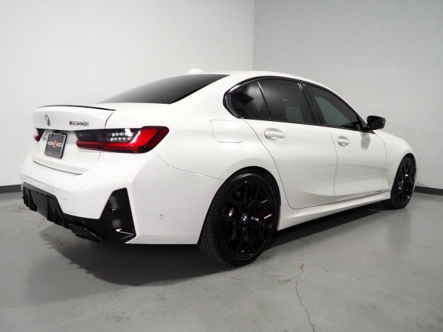 Used 2025 BMW M340i w/ Premium Package RWD image 5
