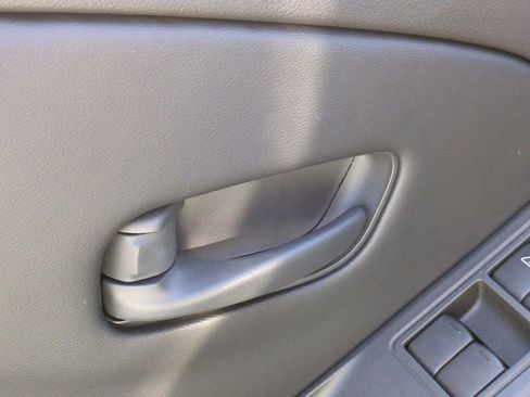 New 2026 Nissan Frontier SV w/ Tow Package image 12