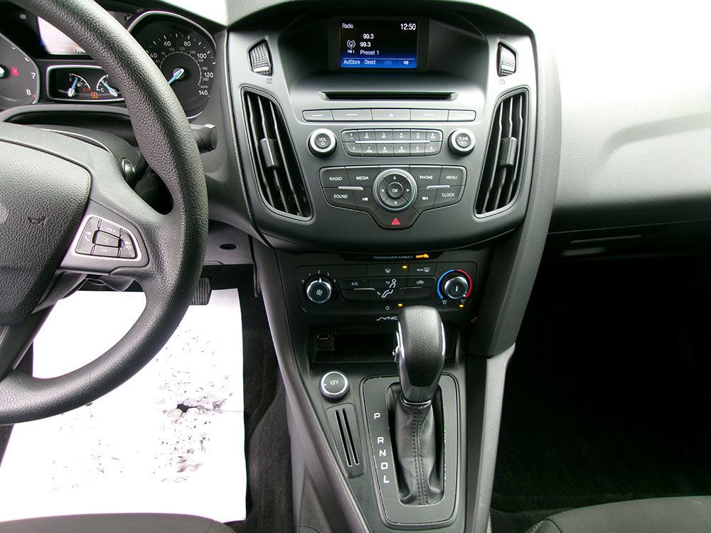 Used 2016 Ford Focus S FWD image 15