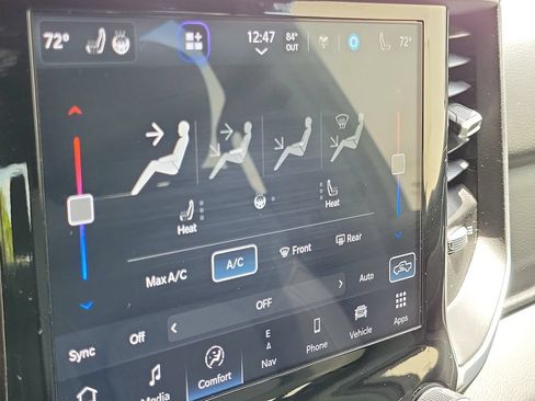Used 2022 RAM 1500 Big Horn RWD image 34