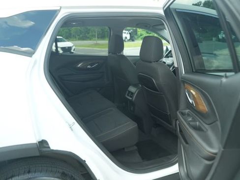 Used 2019 GMC Terrain SLE FWD image 21
