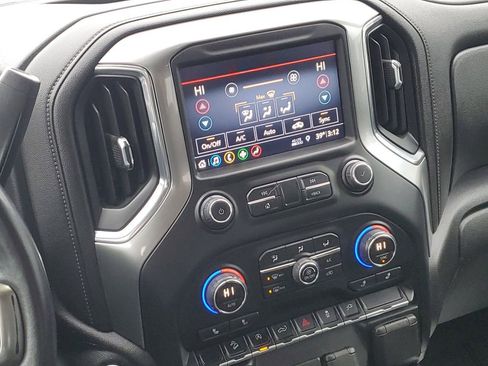 Used 2019 Chevrolet Silverado 1500 RST image 35