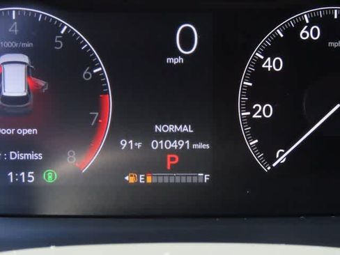 Used 2025 Honda Pilot TrailSport image 28