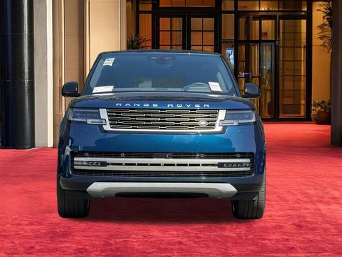 New 2026 Land Rover Range Rover Long Wheelbase SE AWD/4WD image 5