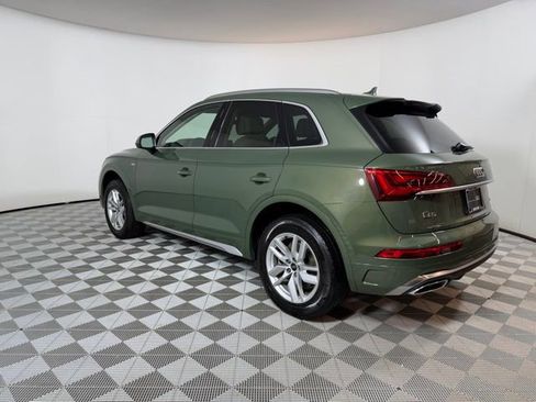 Used 2023 Audi Q5 2.0T Premium w/ Convenience Package image 5