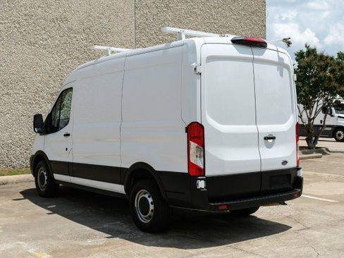 Used 2020 Ford Transit 250 Medium Roof RWD image 10